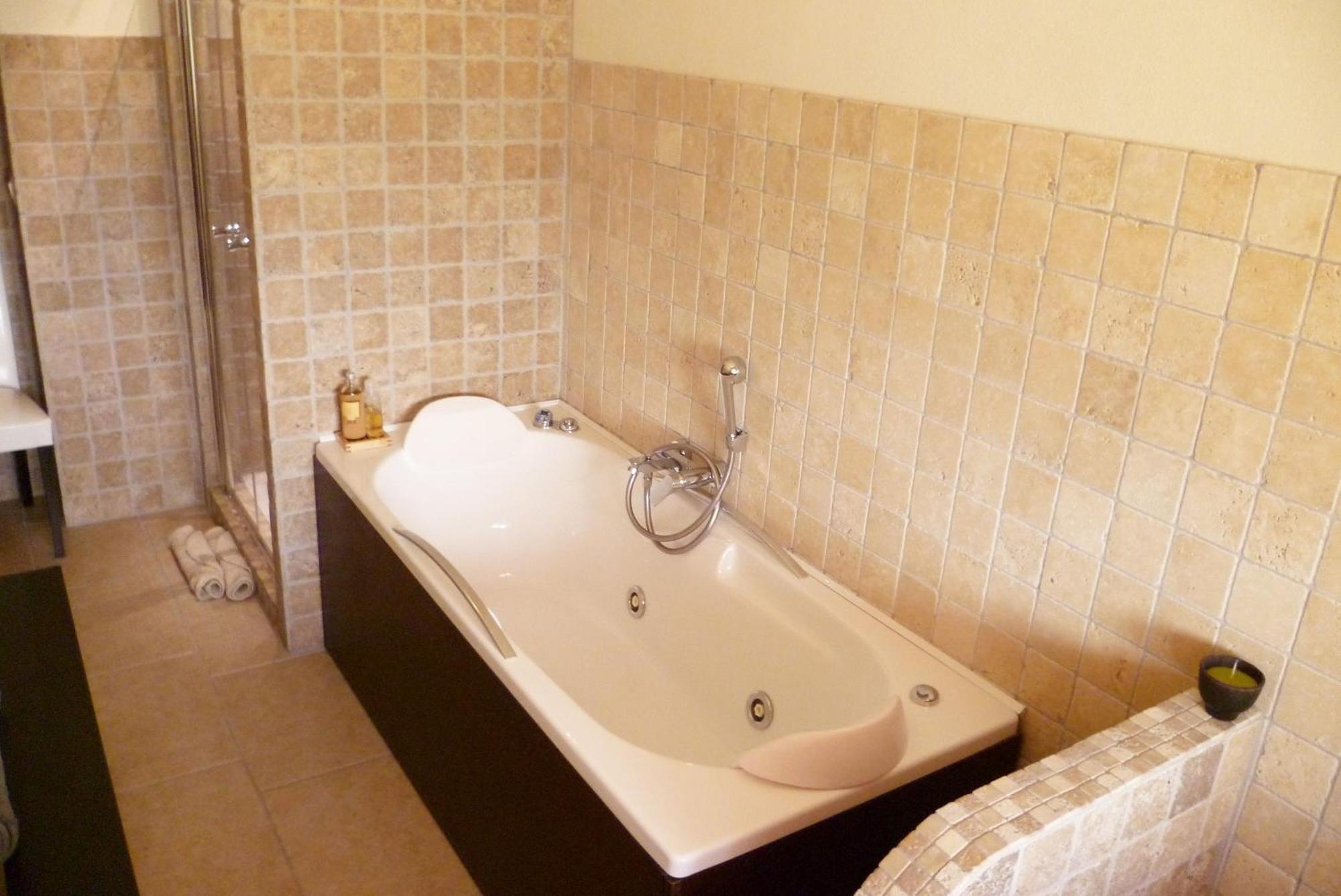 B&B Colle Di Terria Country House Contigliano Eksteriør bilde